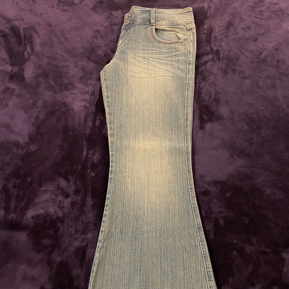 NWOT Women’s/Juniors Wide Leg/Flare Jeans